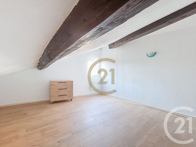 Appartement F2 &agrave; louer - 2 pi&egrave;ces - 41,98 m2 - Draguignan - 83 - PROVENCE-ALPES-COTE-D-AZUR