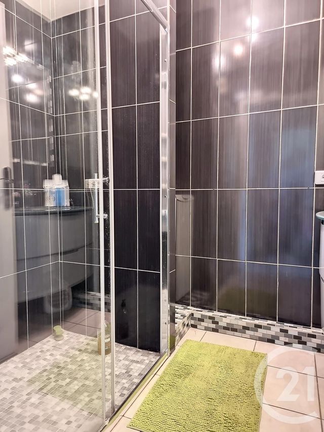 Appartement F2 &agrave; vendre - 2 pi&egrave;ces - 46,60 m2 - Draguignan - 83 - PROVENCE-ALPES-COTE-D-AZUR