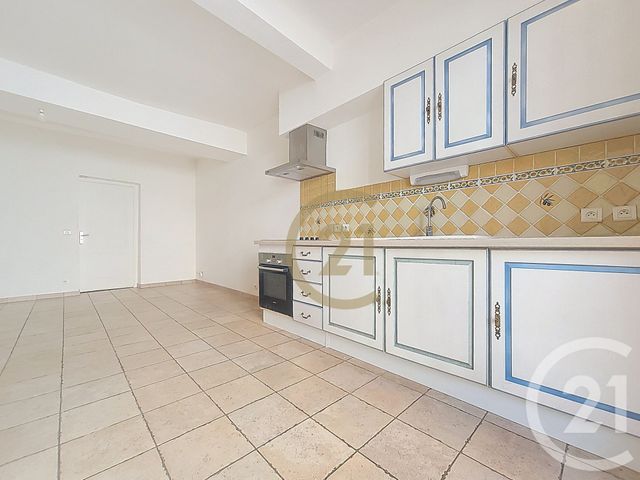 Appartement F2 &agrave; louer - 2 pi&egrave;ces - 37,15 m2 - Draguignan - 83 - PROVENCE-ALPES-COTE-D-AZUR