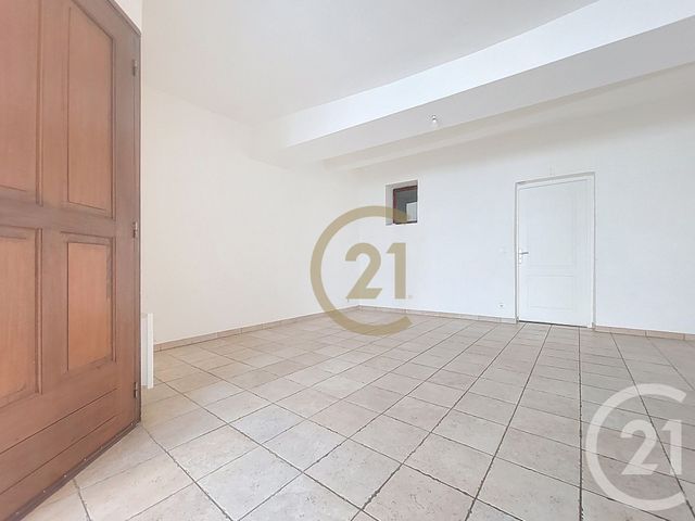 Appartement F2 &agrave; louer - 2 pi&egrave;ces - 37,15 m2 - Draguignan - 83 - PROVENCE-ALPES-COTE-D-AZUR