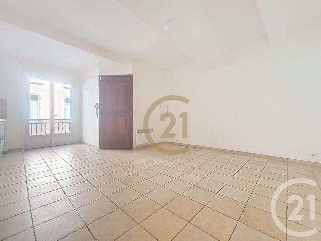 Appartement F2 &agrave; louer - 2 pi&egrave;ces - 37,15 m2 - Draguignan - 83 - PROVENCE-ALPES-COTE-D-AZUR