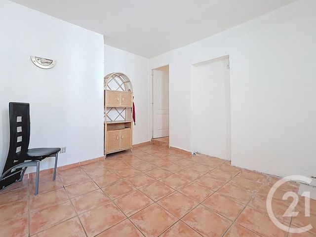 Appartement &agrave; vendre - 2 pi&egrave;ces - 43,80 m2 - Draguignan - 83 - PROVENCE-ALPES-COTE-D-AZUR