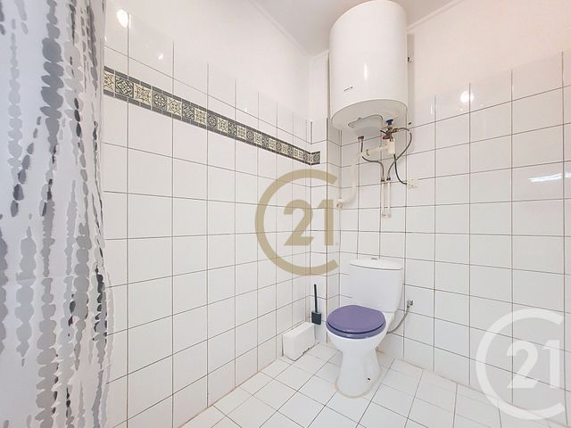 Appartement F1 &agrave; louer - 1 pi&egrave;ce - 28,50 m2 - Trans En Provence - 83 - PROVENCE-ALPES-COTE-D-AZUR