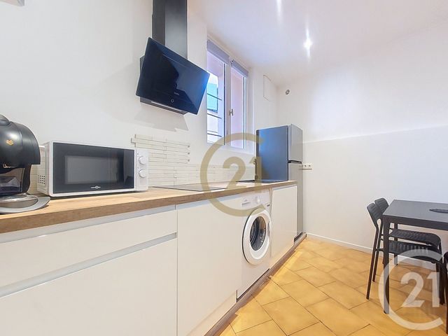 Appartement F1 &agrave; louer - 1 pi&egrave;ce - 28,50 m2 - Trans En Provence - 83 - PROVENCE-ALPES-COTE-D-AZUR