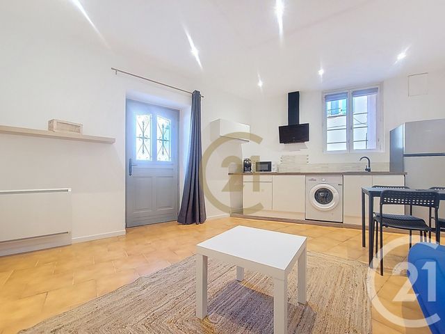Appartement F1 &agrave; louer - 1 pi&egrave;ce - 28,50 m2 - Trans En Provence - 83 - PROVENCE-ALPES-COTE-D-AZUR