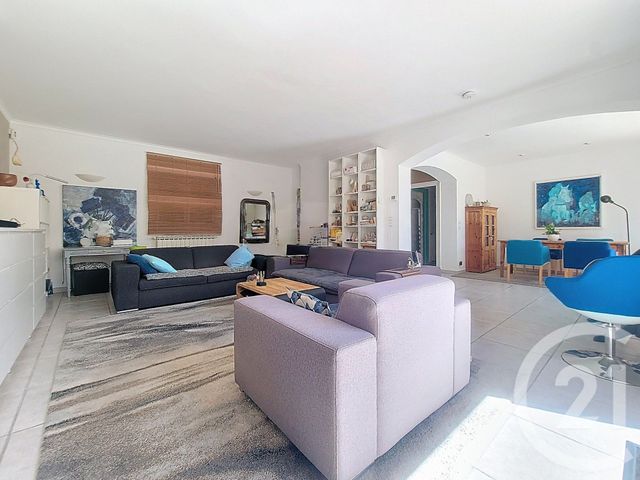 Maison &agrave; vendre - 5 pi&egrave;ces - 127,60 m2 - Draguignan - 83 - PROVENCE-ALPES-COTE-D-AZUR