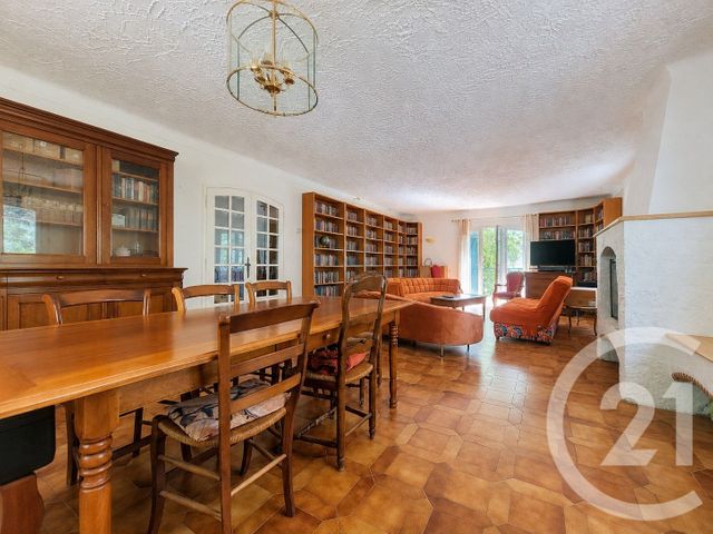 Maison &agrave; vendre - 7 pi&egrave;ces - 222,06 m2 - Draguignan - 83 - PROVENCE-ALPES-COTE-D-AZUR