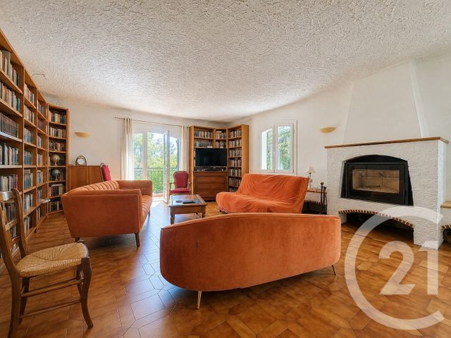 Maison &agrave; vendre - 7 pi&egrave;ces - 222,06 m2 - Draguignan - 83 - PROVENCE-ALPES-COTE-D-AZUR