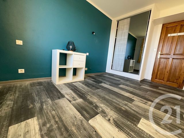 Appartement F3 &agrave; louer - 3 pi&egrave;ces - 54,90 m2 - Draguignan - 83 - PROVENCE-ALPES-COTE-D-AZUR