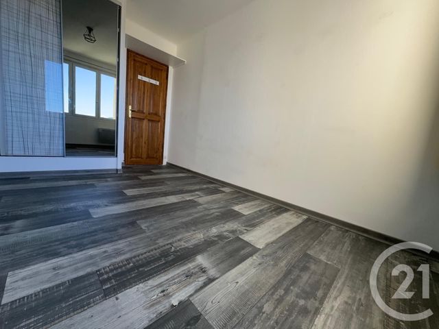 Appartement F3 &agrave; louer - 3 pi&egrave;ces - 54,90 m2 - Draguignan - 83 - PROVENCE-ALPES-COTE-D-AZUR