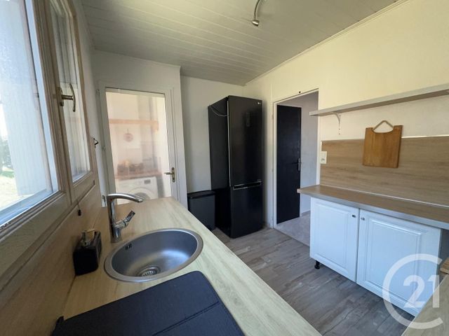 Appartement F3 &agrave; louer - 3 pi&egrave;ces - 54,90 m2 - Draguignan - 83 - PROVENCE-ALPES-COTE-D-AZUR