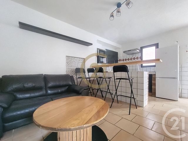 Maison &agrave; louer - 2 pi&egrave;ces - 28,60 m2 - Draguignan - 83 - PROVENCE-ALPES-COTE-D-AZUR