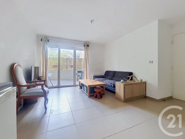 Appartement T3 &agrave; vendre - 3 pi&egrave;ces - 57,40 m2 - Draguignan - 83 - PROVENCE-ALPES-COTE-D-AZUR