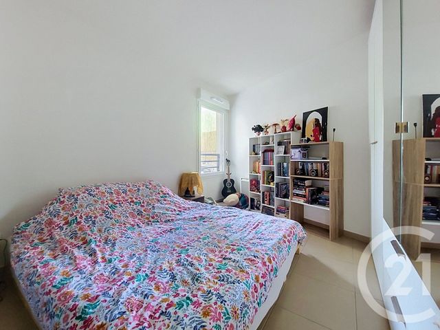 Appartement T3 &agrave; vendre - 3 pi&egrave;ces - 57,40 m2 - Draguignan - 83 - PROVENCE-ALPES-COTE-D-AZUR