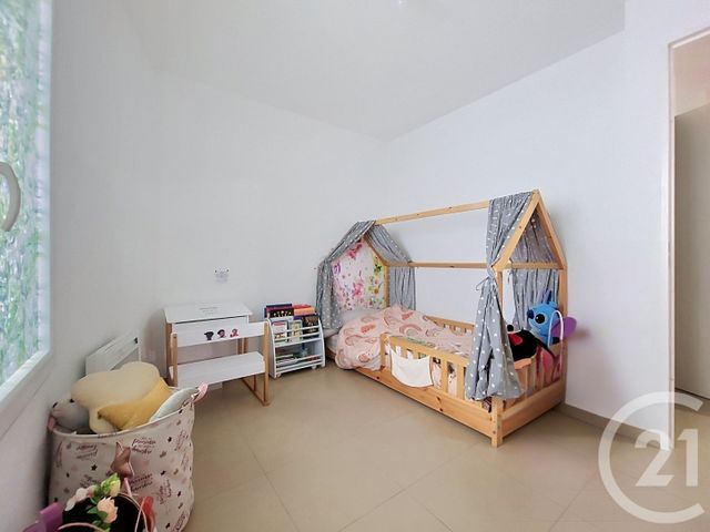 Appartement T3 &agrave; vendre - 3 pi&egrave;ces - 57,40 m2 - Draguignan - 83 - PROVENCE-ALPES-COTE-D-AZUR