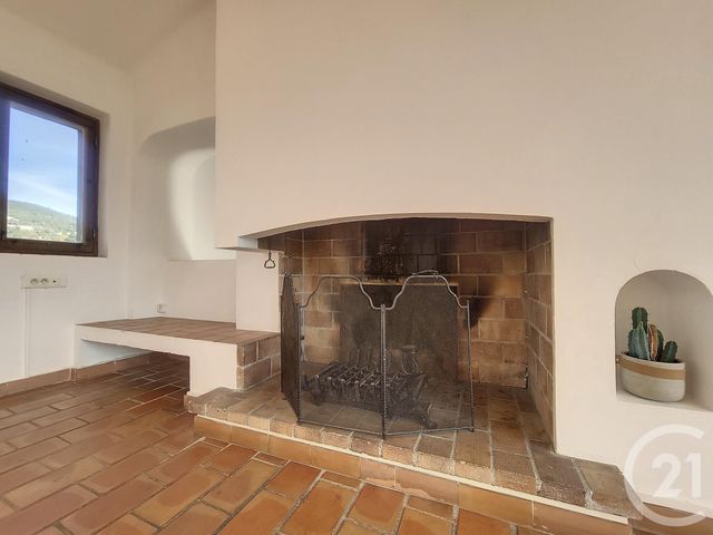 Appartement F3 &agrave; louer - 3 pi&egrave;ces - 77 m2 - Draguignan - 83 - PROVENCE-ALPES-COTE-D-AZUR