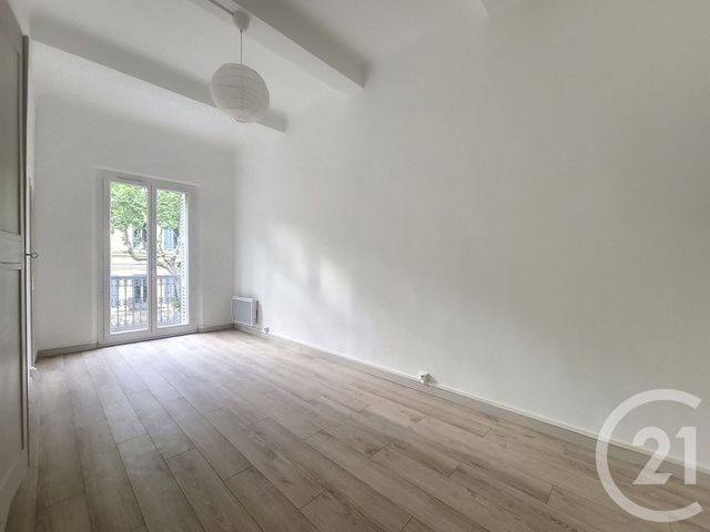 Appartement F3 &agrave; louer - 3 pi&egrave;ces - 76 m2 - Draguignan - 83 - PROVENCE-ALPES-COTE-D-AZUR