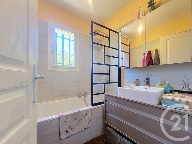 Maison &agrave; vendre - 4 pi&egrave;ces - 83 m2 - Draguignan - 83 - PROVENCE-ALPES-COTE-D-AZUR