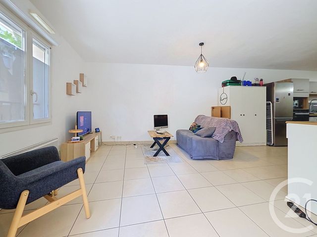 Appartement F2 &agrave; vendre - 2 pi&egrave;ces - 48 m2 - Draguignan - 83 - PROVENCE-ALPES-COTE-D-AZUR