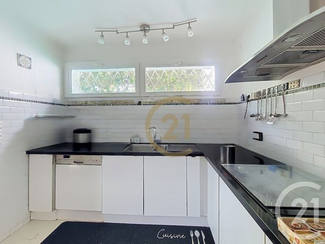 Maison &agrave; vendre - 6 pi&egrave;ces - 195,67 m2 - Le Thoronet - 83 - PROVENCE-ALPES-COTE-D-AZUR