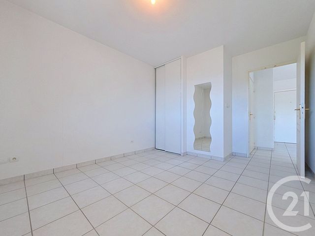 Appartement F2 &agrave; vendre - 2 pi&egrave;ces - 47,31 m2 - Le Luc - 83 - PROVENCE-ALPES-COTE-D-AZUR