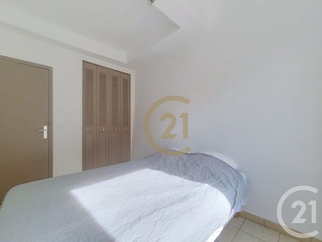 Appartement F2 &agrave; louer - 2 pi&egrave;ces - 31,29 m2 - Draguignan - 83 - PROVENCE-ALPES-COTE-D-AZUR