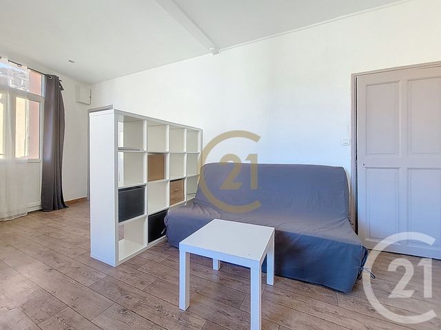 Appartement F1 &agrave; louer - 1 pi&egrave;ce - 28,50 m2 - Trans En Provence - 83 - PROVENCE-ALPES-COTE-D-AZUR