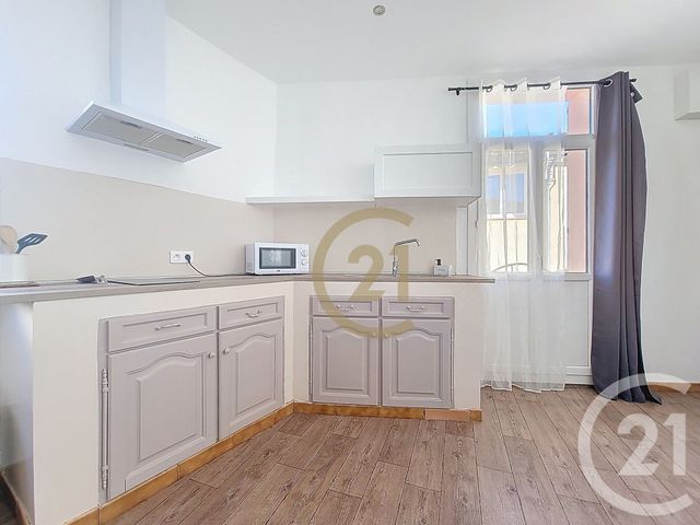 Appartement F1 &agrave; louer - 1 pi&egrave;ce - 28,50 m2 - Trans En Provence - 83 - PROVENCE-ALPES-COTE-D-AZUR