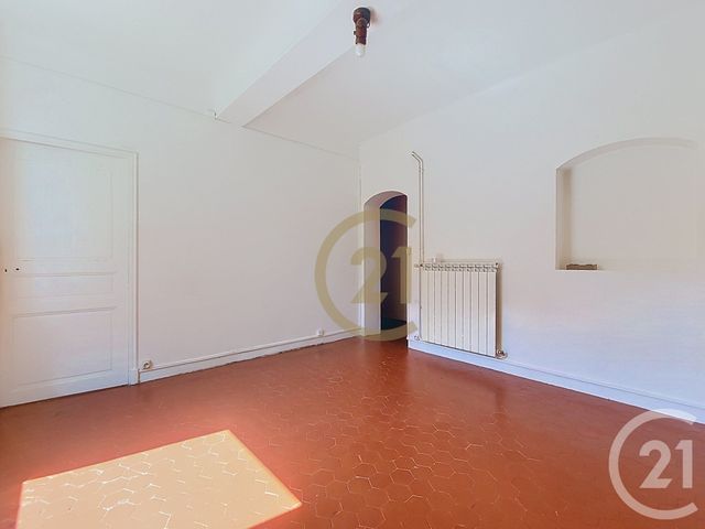 Appartement F2 &agrave; louer - 2 pi&egrave;ces - 46,24 m2 - Draguignan - 83 - PROVENCE-ALPES-COTE-D-AZUR