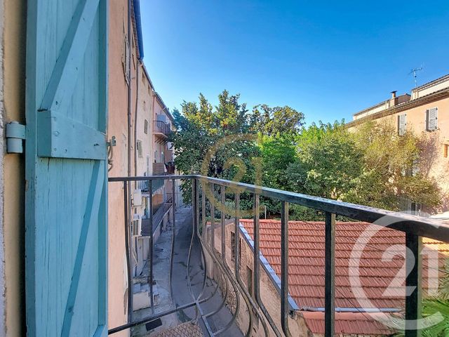 Appartement F1 &agrave; louer - 1 pi&egrave;ce - 28,51 m2 - Draguignan - 83 - PROVENCE-ALPES-COTE-D-AZUR
