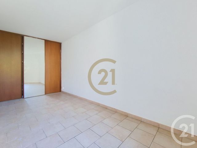 Appartement F1 &agrave; louer - 1 pi&egrave;ce - 28,51 m2 - Draguignan - 83 - PROVENCE-ALPES-COTE-D-AZUR