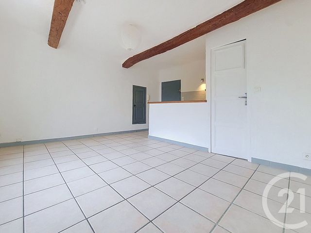 Appartement Studio &agrave; vendre - 1 pi&egrave;ce - 22 m2 - Draguignan - 83 - PROVENCE-ALPES-COTE-D-AZUR