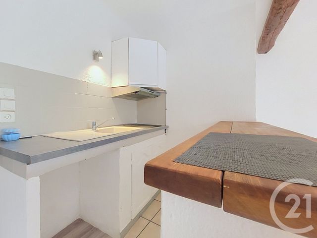 Appartement Studio &agrave; vendre - 1 pi&egrave;ce - 22 m2 - Draguignan - 83 - PROVENCE-ALPES-COTE-D-AZUR