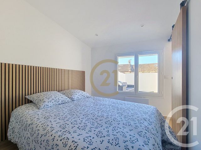 Appartement F2 &agrave; louer - 2 pi&egrave;ces - 30,17 m2 - Draguignan - 83 - PROVENCE-ALPES-COTE-D-AZUR