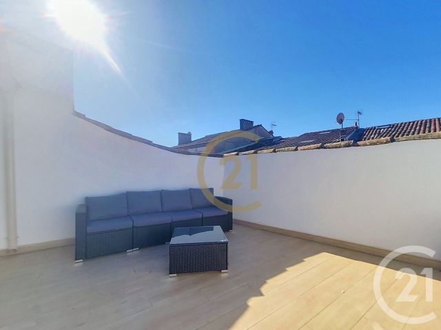 Appartement F2 &agrave; louer - 2 pi&egrave;ces - 30,17 m2 - Draguignan - 83 - PROVENCE-ALPES-COTE-D-AZUR
