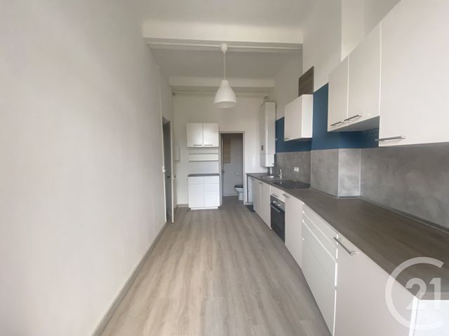 Appartement F2 &agrave; louer - 2 pi&egrave;ces - 51,85 m2 - Draguignan - 83 - PROVENCE-ALPES-COTE-D-AZUR
