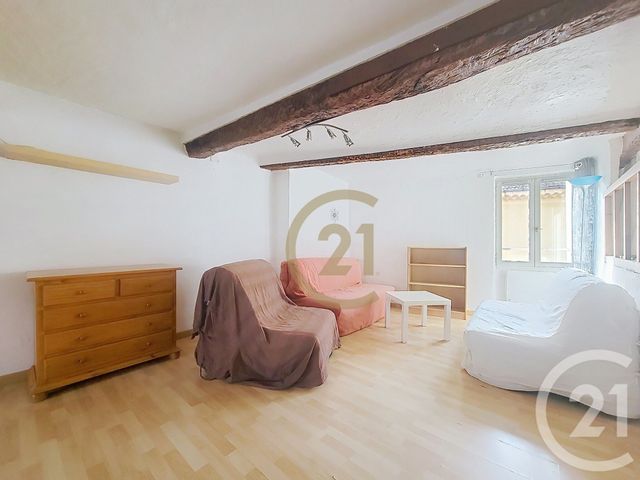 Appartement F2 bis &agrave; louer - 2 pi&egrave;ces - 55,70 m2 - Draguignan - 83 - PROVENCE-ALPES-COTE-D-AZUR