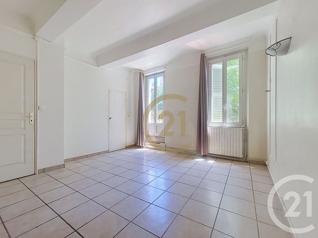 Appartement F2 &agrave; vendre - 2 pi&egrave;ces - 53,60 m2 - Draguignan - 83 - PROVENCE-ALPES-COTE-D-AZUR
