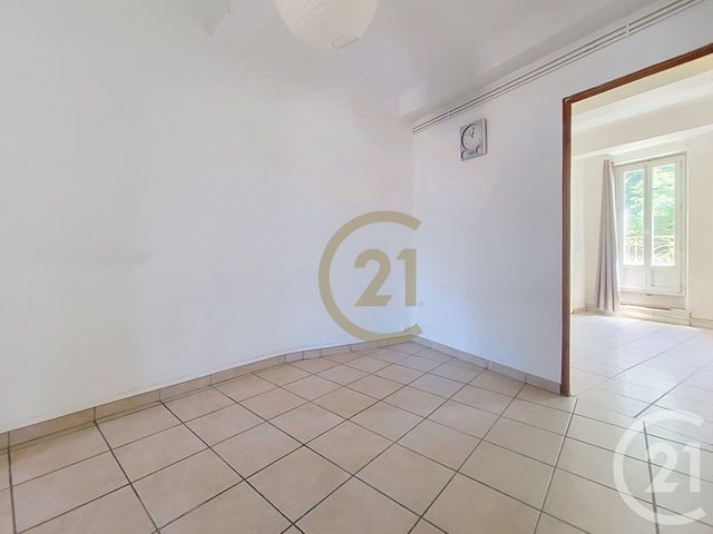 Appartement F2 &agrave; vendre - 2 pi&egrave;ces - 53,60 m2 - Draguignan - 83 - PROVENCE-ALPES-COTE-D-AZUR