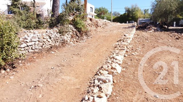 Terrain &agrave; vendre - 1650 m2 - Lorgues - 83 - PROVENCE-ALPES-COTE-D-AZUR