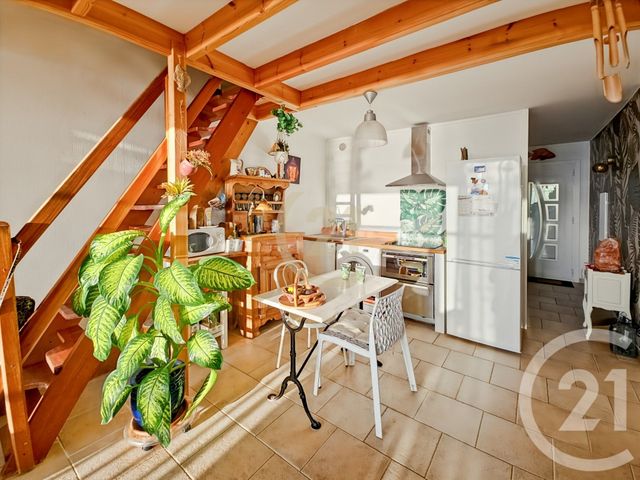 Appartement T3 &agrave; vendre - 3 pi&egrave;ces - 75,69 m2 - St Florent - 202 - CORSE