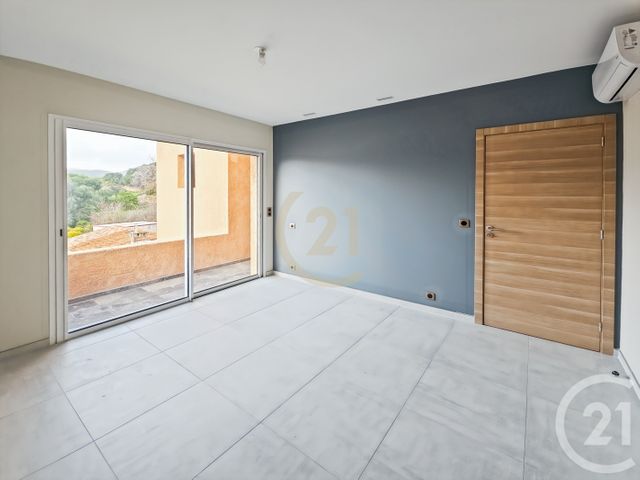 Appartement F3 &agrave; vendre - 3 pi&egrave;ces - 74,30 m2 - St Florent - 202 - CORSE