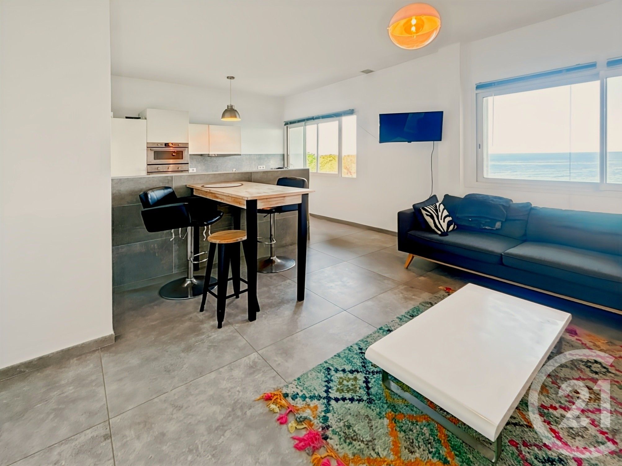 Appartement T4 à vendre - 4 pièces - 62,50 m2 - Bastia - 202 - CORSE — 3