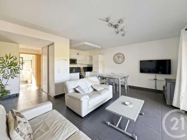 Appartement T2 &agrave; louer - 2 pi&egrave;ces - 52,64 m2 - St Florent - 202 - CORSE