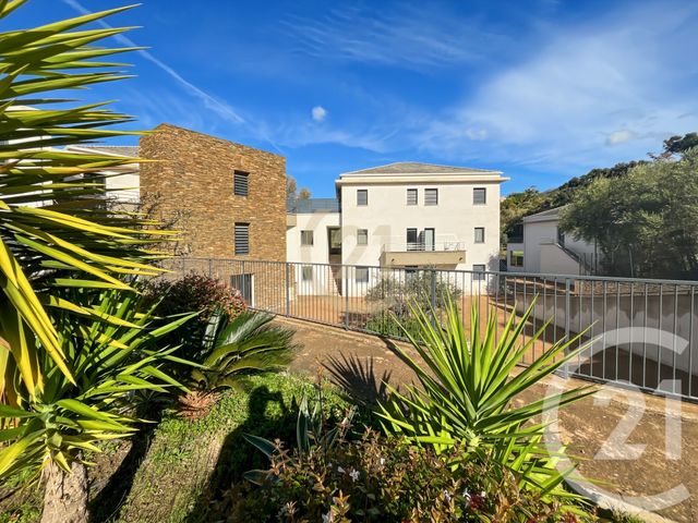 Appartement T2 &agrave; louer - 2 pi&egrave;ces - 52,64 m2 - St Florent - 202 - CORSE