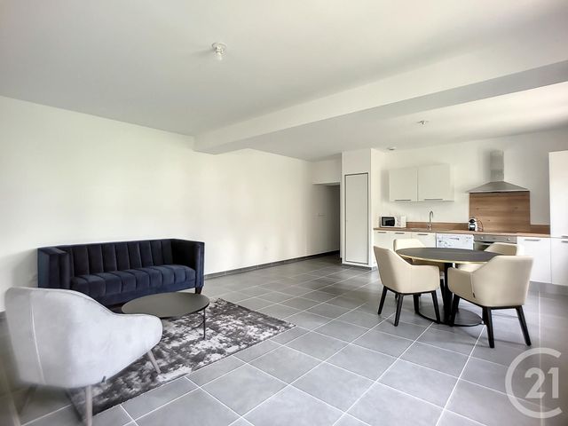 Appartement F4 à louer - 4 pièces - 100,65 m2 - Villers Les Nancy - 54 - LORRAINE