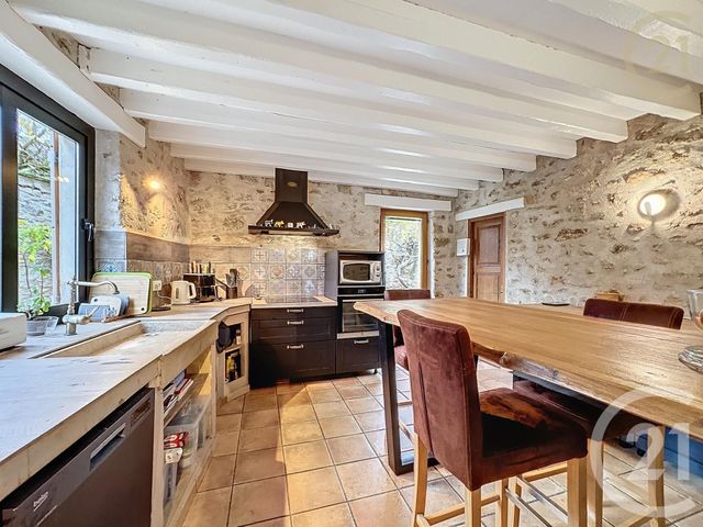 Maison à vendre - 11 pièces - 249,09 m2 - Pringy - 77 - ILE-DE-FRANCE