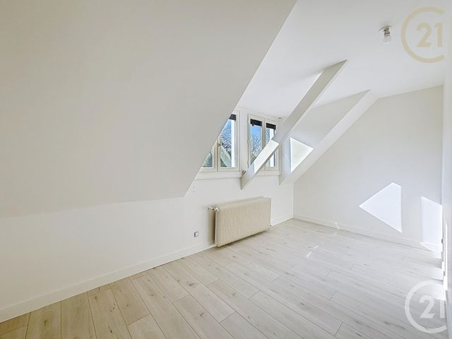 Maison &agrave; vendre - 6 pi&egrave;ces - 167,53 m2 - St Sauveur Sur Ecole - 77 - ILE-DE-FRANCE