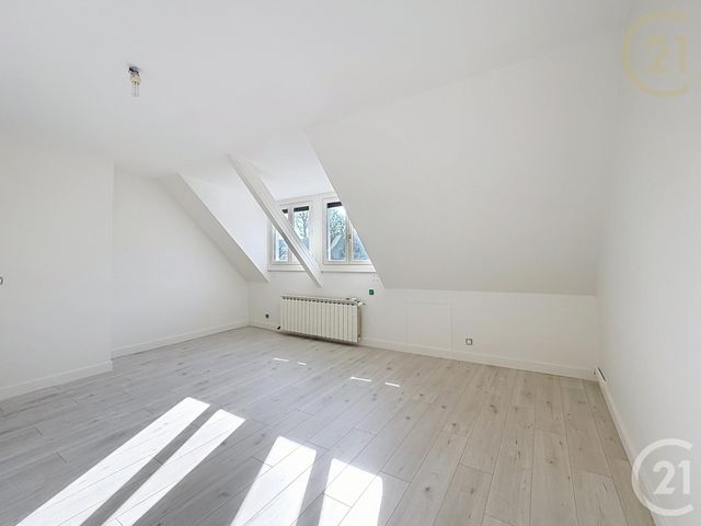 Maison &agrave; vendre - 6 pi&egrave;ces - 167,53 m2 - St Sauveur Sur Ecole - 77 - ILE-DE-FRANCE