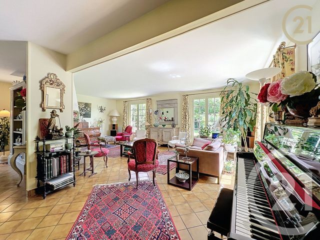 Maison à vendre - 8 pièces - 199,60 m2 - St Fargeau Ponthierry - 77 - ILE-DE-FRANCE